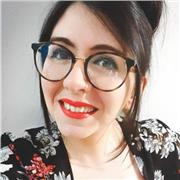 Laureata in Lettere impartisce lezioni private. Si assicura professionalità e ottimo raggiungimento degli obiettivi prefissati